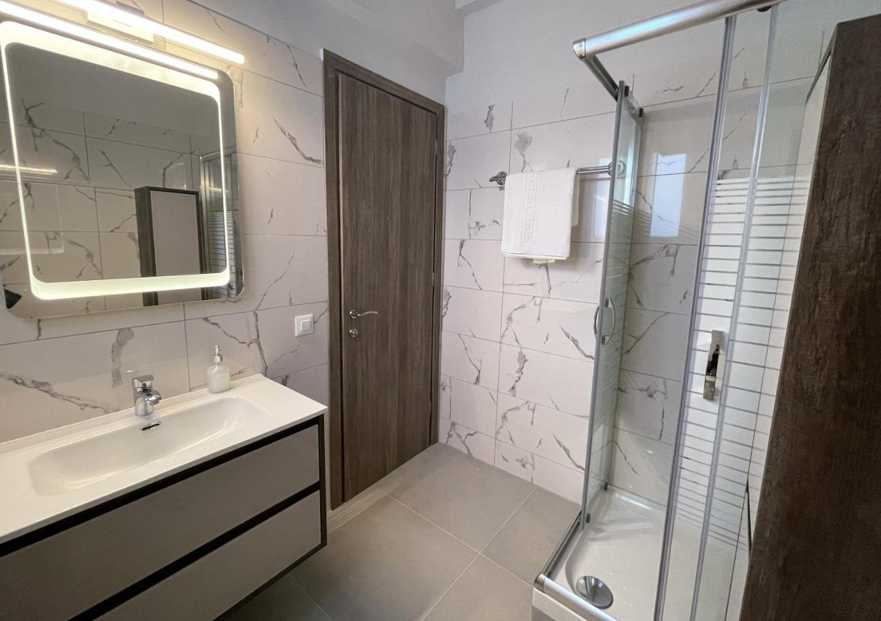 Central Park Apartments Ираклион Экстерьер фото